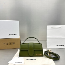 Jacquemus Satchel Bags